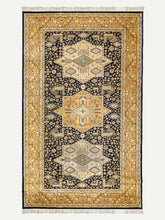 Load image into Gallery viewer, Traditional Tribal Design Indian Carpet Handknotted Oriental Rug
