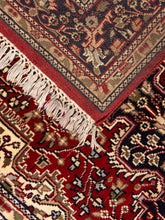 Load image into Gallery viewer, Maltese Kashan Vintage Rug - The Verasaa Collections
