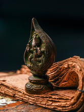 Load image into Gallery viewer, Shankh Mukhi Ganesha - The Verasaa Collections