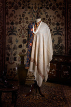 Load image into Gallery viewer, Ivory Cream Palla Kashmiri Pashmina Stole - The Verasaa Collections