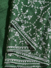 Load image into Gallery viewer, Green Angelonia Jaali Kashmiri Pashmina Stole - The Verasaa Collections