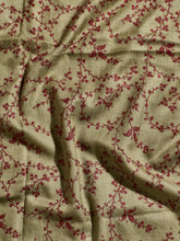 Load image into Gallery viewer, Pickle Green Angelonia Jaali Kashmiri Pashmina Stole - The Verasaa Collections