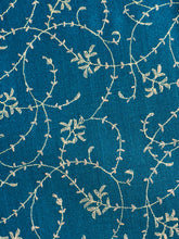 Load image into Gallery viewer, Blue Vines Jaali Kashmiri Pashmina Stole - The Verasaa Collections