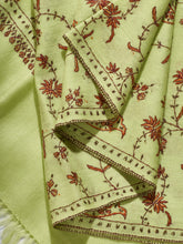 Load image into Gallery viewer, Green Vines Paisley Jaali Toosha Kashmiri Stole - The Verasaa Collections