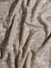 Load image into Gallery viewer, Beige Angelonia Kashmiri Pashmina Stole - The Verasaa Collections