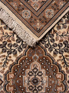 Velutina Kashan Runner Vintage Rug - The Verasaa Collections