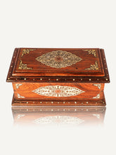 Load image into Gallery viewer, Oyster Inlaid Jewellery Chest - The Verasaa Collections
