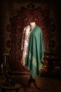 Green Paisley Kashmiri Pashmina Stole - The Verasaa Collections