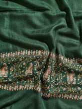 Load image into Gallery viewer, Green Mughal Kashmiri Pashmina Stole - The Verasaa Collections
